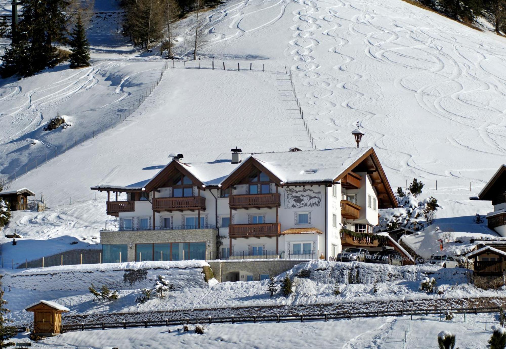 Garni La Tambra Hotel Sëlva Buitenkant foto